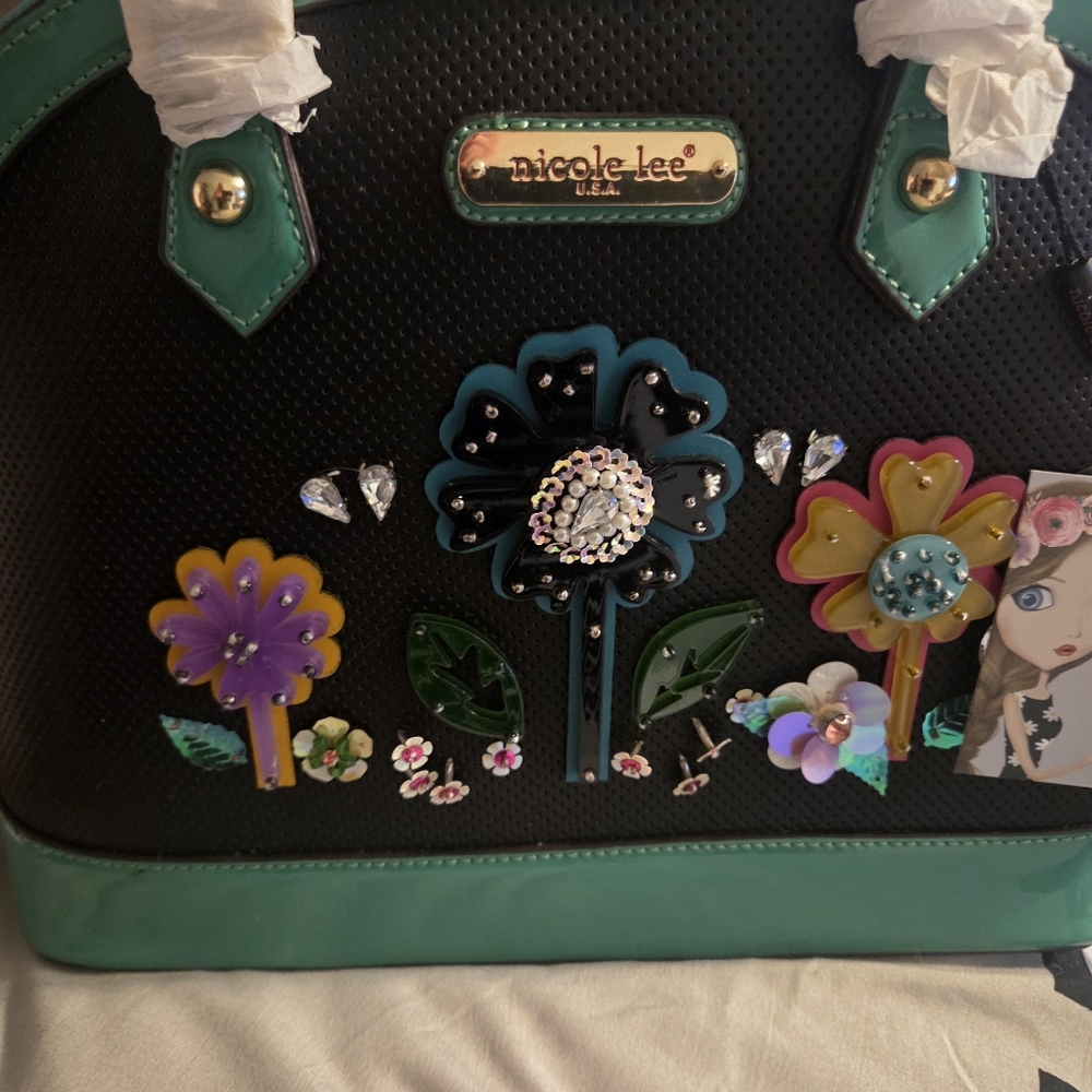 Nicole Lee floral purse - Picture 6 of 6